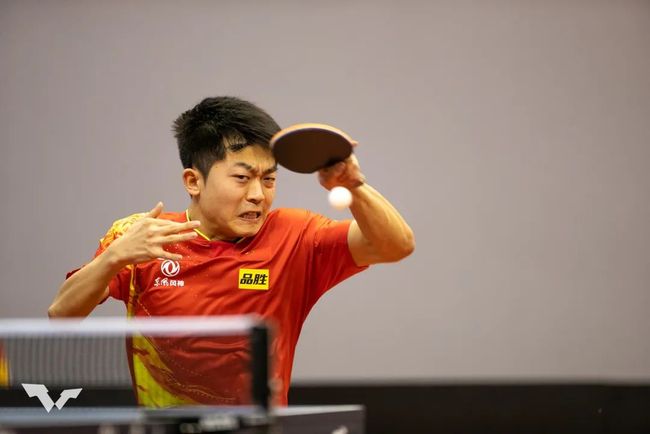 成为首位在 成为首位在