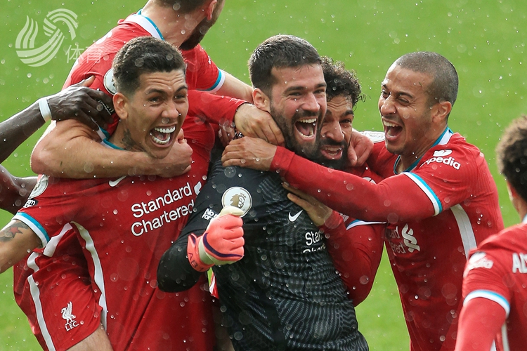 在被对手压 在被对手压